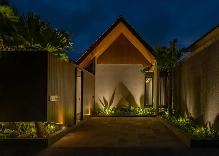 Villa Peaceful 3br Near - Artha Lucia Ubud